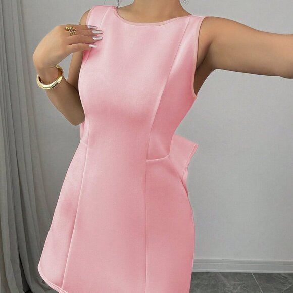 Pink Elegant Women's Sleeveless Dress With Huge Bow Back & Boat Neck, Slip Dress - Picture 6 of 6